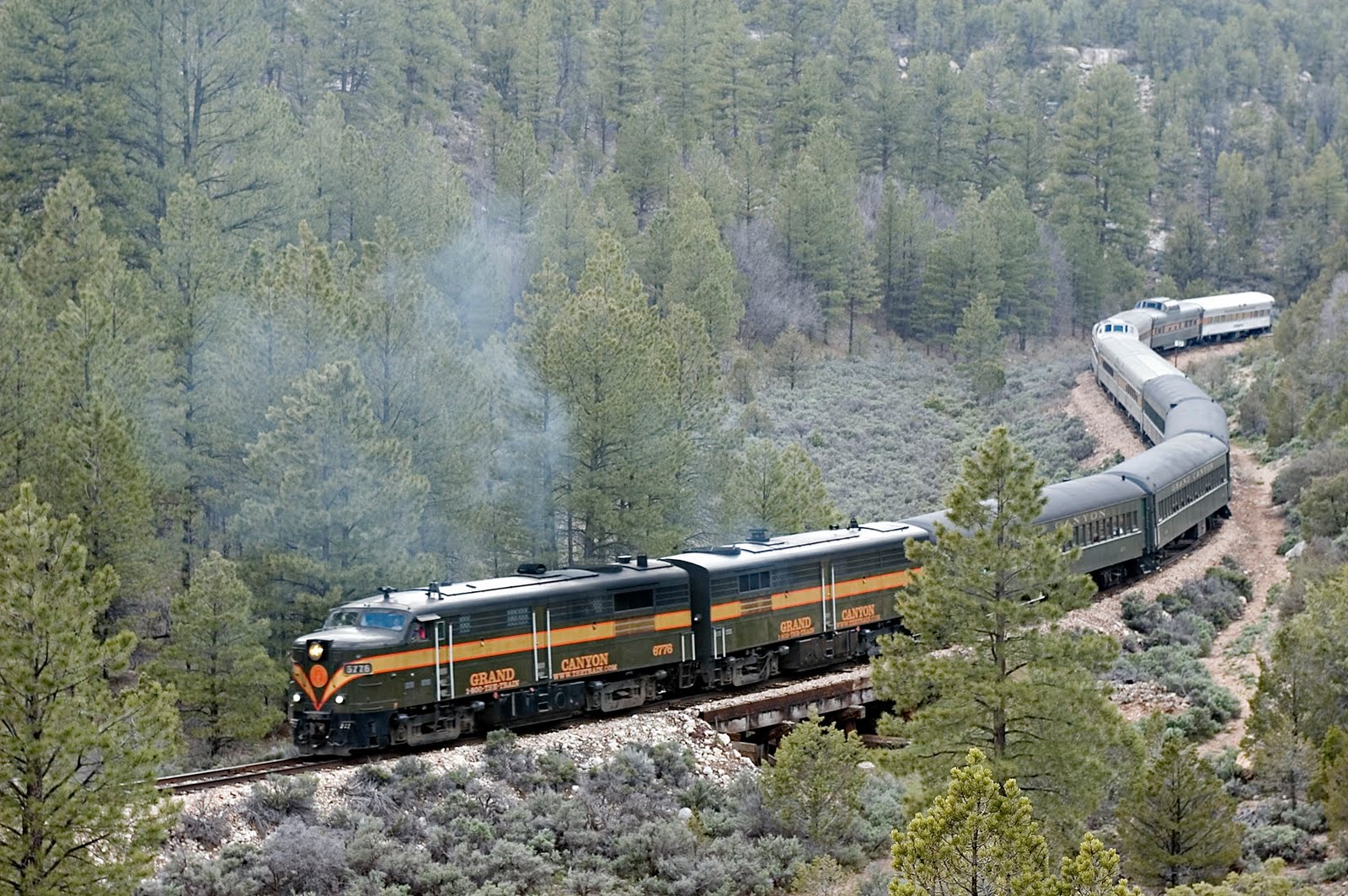 Travel with Stan Grand Canyon Railway offers history